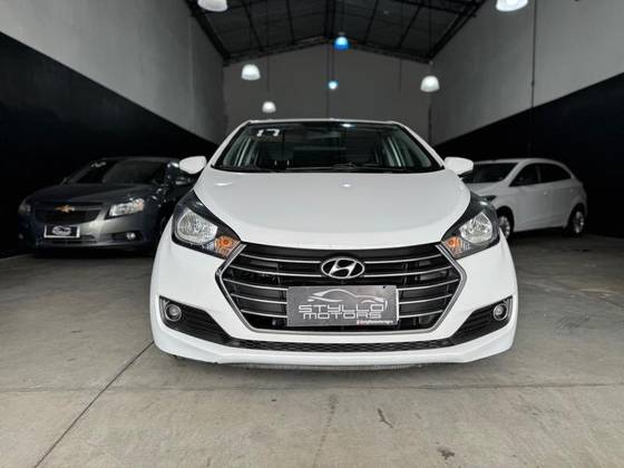 HYUNDAI HB20S 1.6 COMFORT PLUS 16V FLEX 4P AUTOMÁTICO HYUNDAI HB20S 1.6 COMFORT PLUS 16V FLEX 4P AUTOMÁTICO